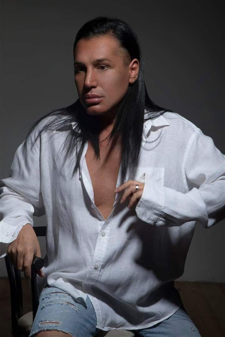 Samir Bağırov 3 illik sükutunu pozdu â€“ FOTOLAR